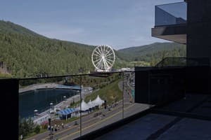 Отель Glacier Premium Apartments. Апартаменты двухместный Suite Lake View 7