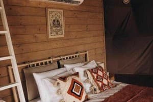 Отель Glamping Mandra Hills. Купол двухместный Everest (2+2) 4