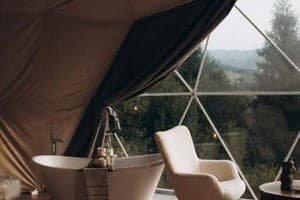 Отель Glamping Mandra Hills. Купол двухместный Mont Blanc (2+2) 2