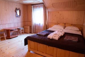 Глемпінг Хатинка на полонині 4