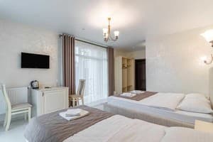 Отель Gold Palace Wellness & Spa. Люкс трехместный  3