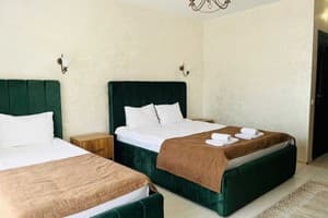 Отель Gold Palace Wellness & Spa. Люкс трехместный  7