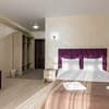 Отель Gold Palace Wellness & Spa. Семейный 4-местный с диваном 4