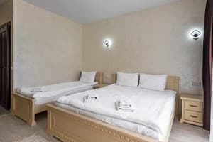 Отель Gold Palace Wellness & Spa. Стандарт трехместный  6