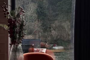 Коттедж Good River. Коттедж трехместный Black 2