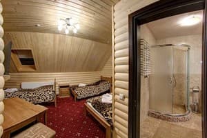 Отель Горный кристалл. Стандарт трехместный Мансардный 2