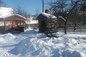 Гостинна Хата 1