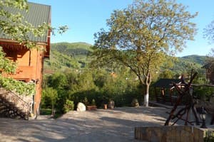 Гуцульская Хата 21