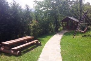 Гуцульская Хата 10