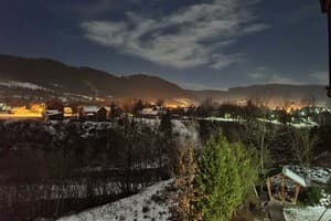 Гуцульская Хата 17