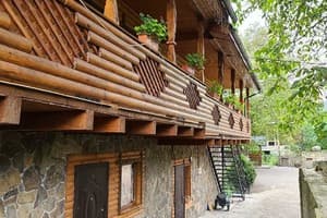 Гуцульская Хата 4