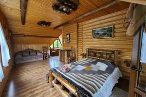 Гуцульская Хата 6