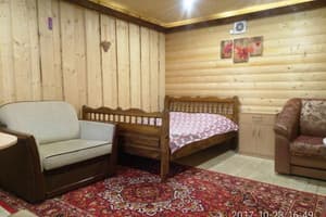 Частная усадьба Гуд Зон Хаус. Стандарт двухместный в коттедже на первом этаже (2+1) 1
