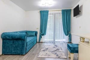Гостиный двор Guest House Turda. Апартаменты 8-местный  8