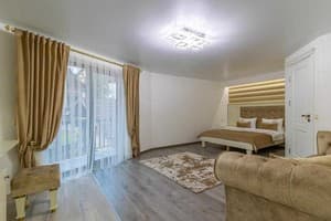 Гостиный двор Guest House Turda. Люкс 4-местный  1