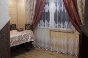 Хата в Карпатах 9