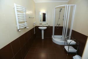 Отель Home Hotel. Делюкс двухместный семейный 5