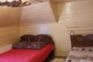 Частная усадьба Илькова Усадьба. Коттедж 6-местный с 2 спальнями и балконом 2