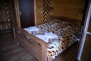 Гостиный двор Кабанова Гора. Стандарт двухместный с балконом и видом на горы 1