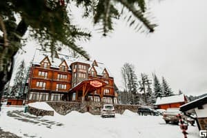 Карпатська Вежа 4