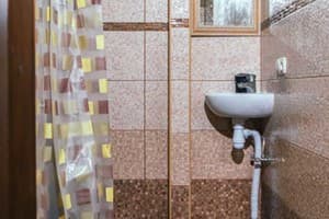 Частная усадьба Карпатське щастя. Коттедж 28-местный трёхэтажный 13