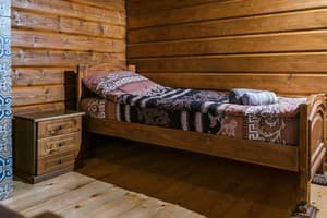 Частная усадьба Карпатське щастя. Коттедж 28-местный трёхэтажный 5