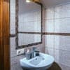 Частная усадьба Карпатське щастя. Коттедж 28-местный трёхэтажный 19