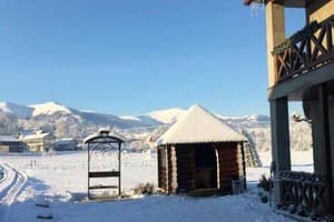 Гостиный двор Карпатські Зорі