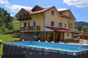 Частная усадьба Карпатський Маєток