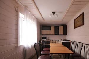 Частная усадьба Карпатский Оберег. Коттедж 10-местный (10+2) 14