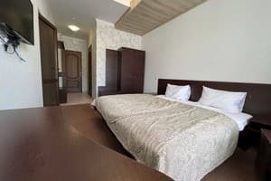 Отель Kasimir Resort Hotel. Эконом 4-местный мансарда 1