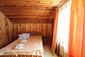 Коттедж Кливерент. Коттедж 8-местный  11