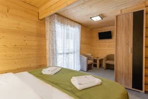 Отель Konopka Forest Home & SPA. Коттедж 8-местный Вилла 2