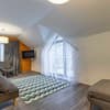 Отель Konopka Forest Home & SPA. Люкс двухместный двухкомнатный NEW (+1) 4