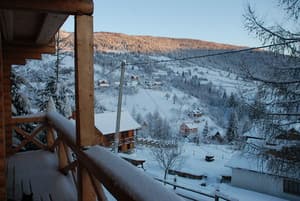 Отель Краєвид. Улучшенный двухместный Яремче (2+2) 2