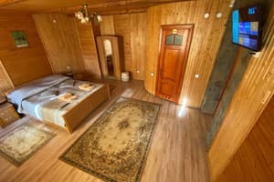 Коттедж Краса Карпат. Люкс двухместный двухкомнатный +2 2