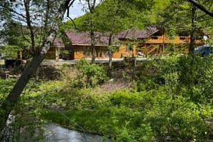 Крымский дворик 9