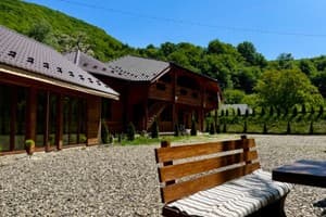 Крымский дворик 8