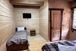 Бутик-отель Крымский дворик. Стандарт трехместный  2