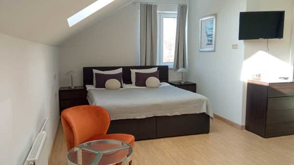LOFT HOUSE 19