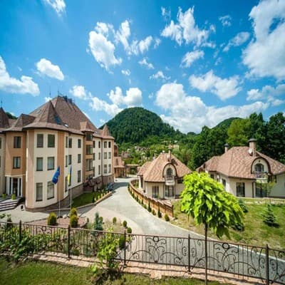 Туристичний комплекс Letizia Country Club