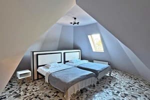 Letizia Country Club 36