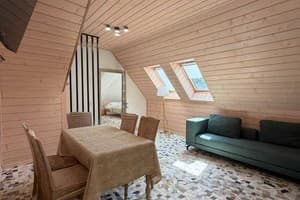 Туристичний комплекс Letizia Country Club. Люкс 6-місний дворівневий з кухнею 10