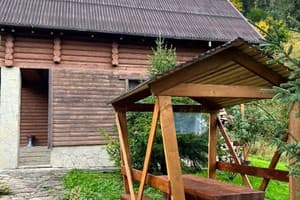 Mayak Chalet Resort Mykulychyn 1