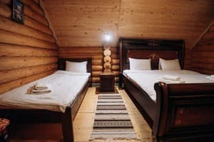 Mayak Chalet Resort Mykulychyn 23