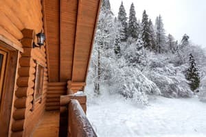 Шале Mayak Chalet Resort Mykulychyn. Коттедж трехместный  (3+2) 9