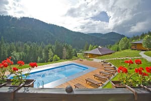 Медовый двор 3