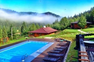 Медовый двор 6