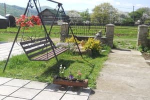 Між горами 15