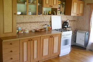 Між горами 3